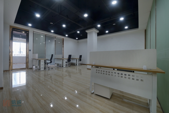 DSC_4449財務室.jpg